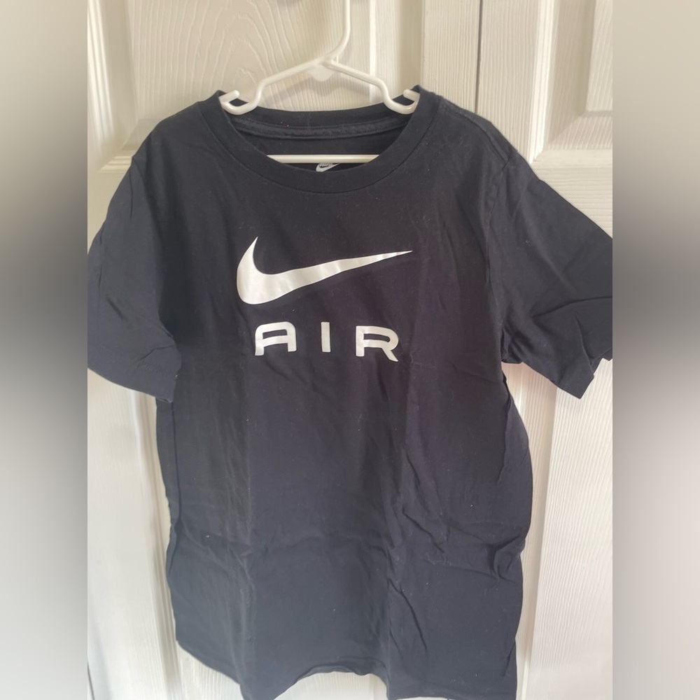 Nike kids shirt